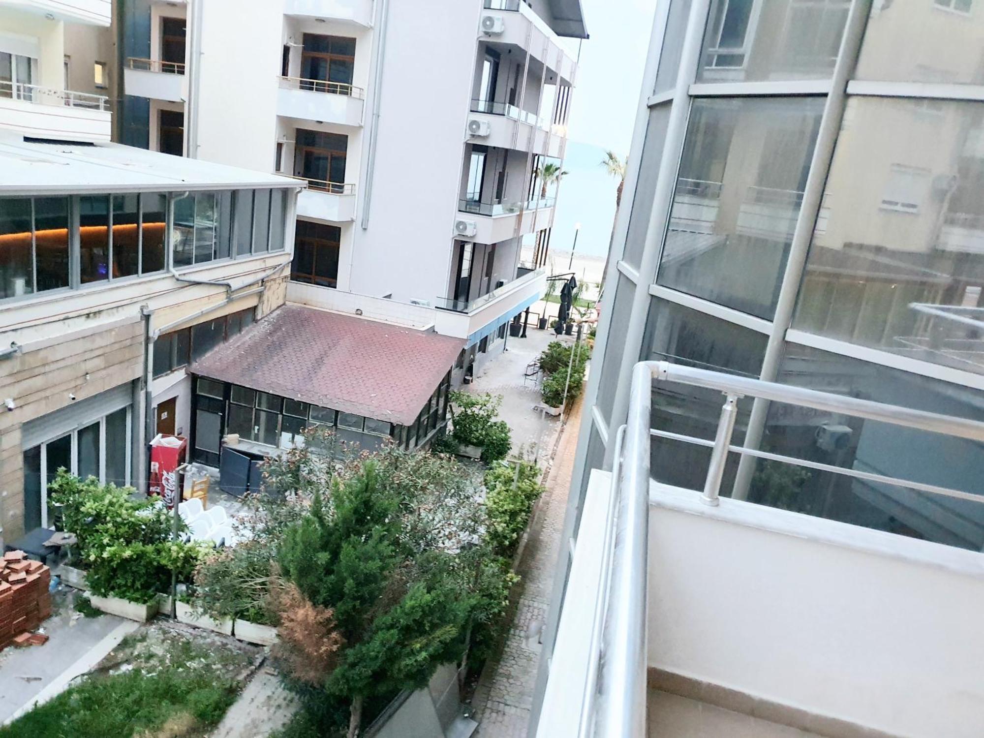 Apartment Me Qera Lungomare Vlore Medem1 Ngoại thất bức ảnh