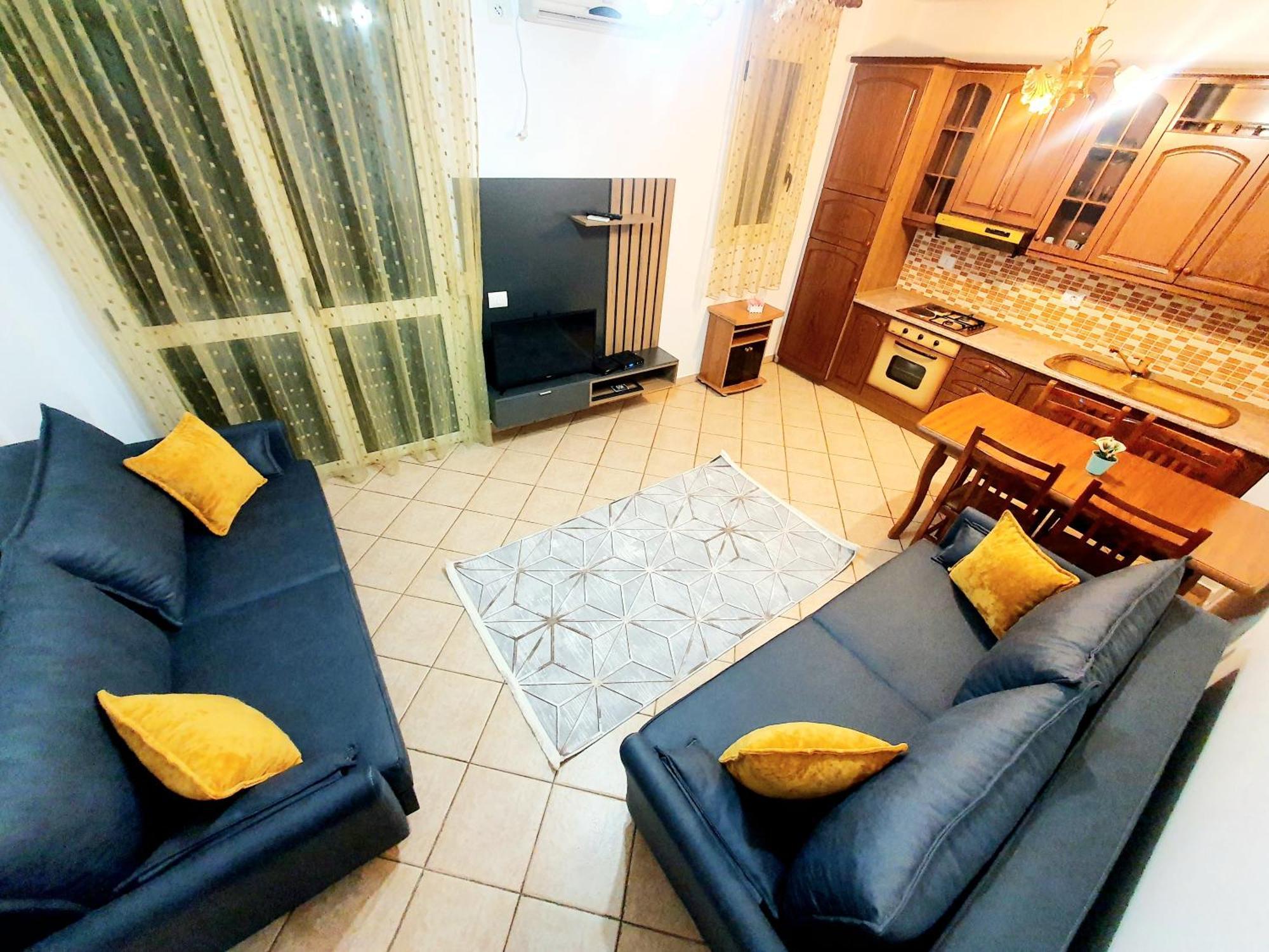 Apartment Me Qera Lungomare Vlore Medem1 Ngoại thất bức ảnh