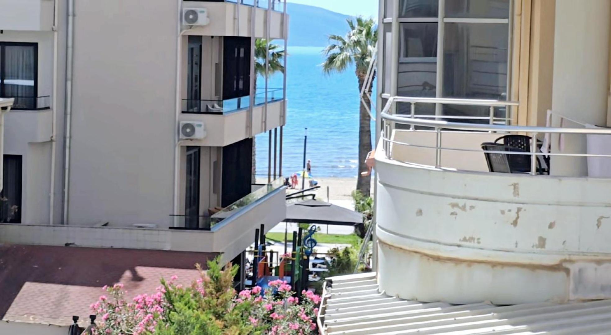 Apartment Me Qera Lungomare Vlore Medem1 Ngoại thất bức ảnh